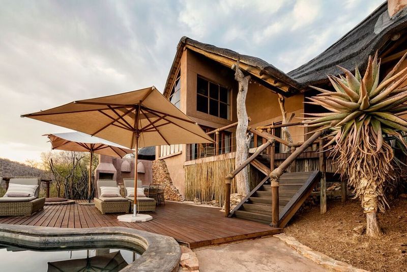 Impodimo Game Lodge Madikwe viltreservat Exteriör bild